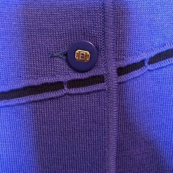 Chic Blue Button-Down Cardigan - Picture 6 of 8